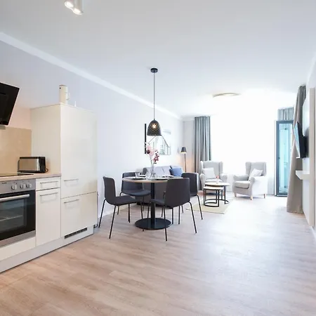 Godewindpark Deluxe-suite 1-13 *